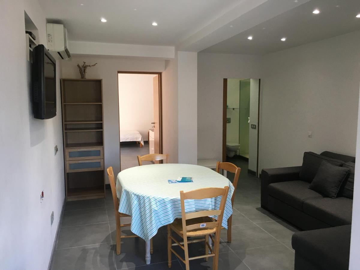 Residence Les Jardins De Sainte-Lucie "Piscine Chauffee" Екстериор снимка