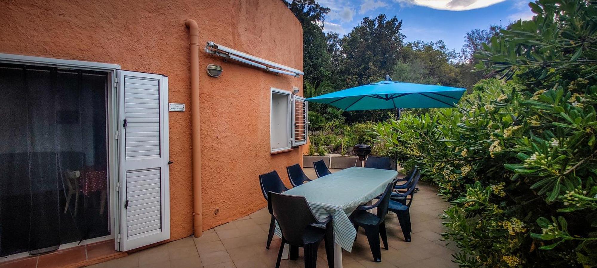 Residence Les Jardins De Sainte-Lucie "Piscine Chauffee" Екстериор снимка