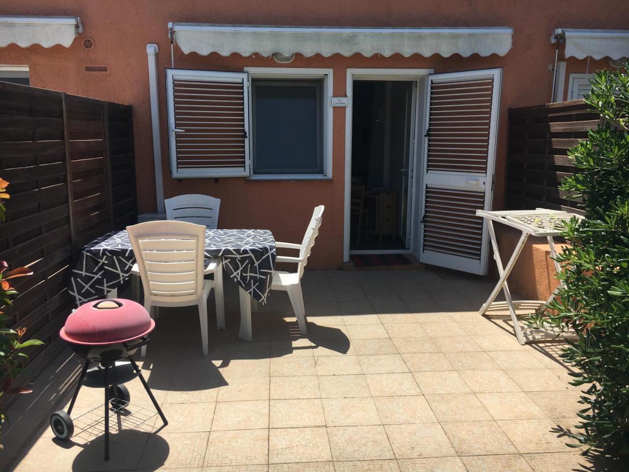 Residence Les Jardins De Sainte-Lucie "Piscine Chauffee" Екстериор снимка